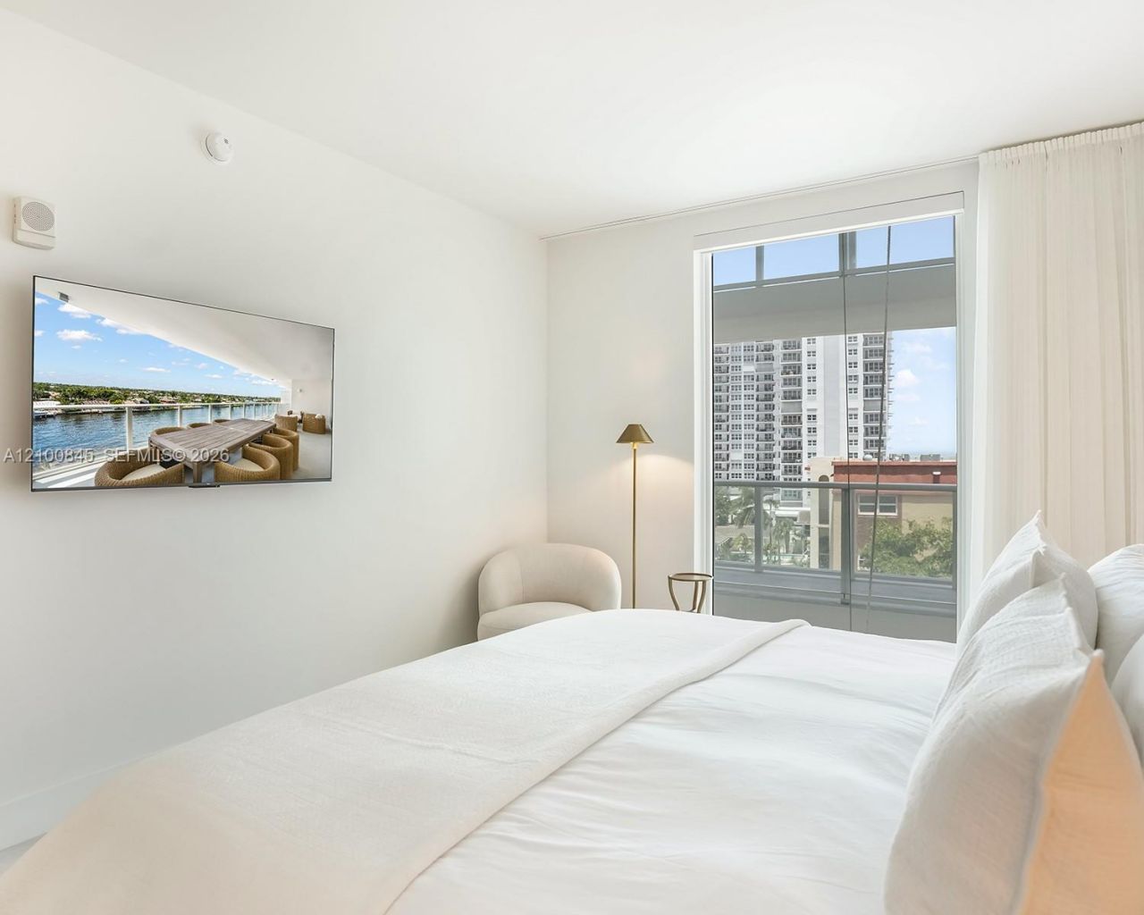407 N Riverside Dr, Unit 504, Pompano Beach, FL 33062 Photo
