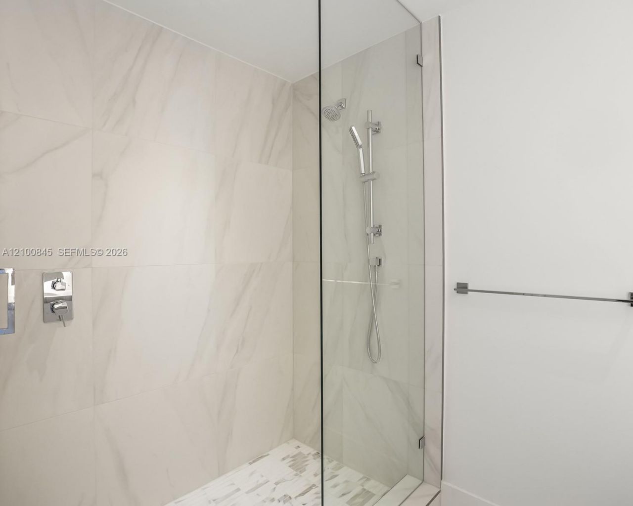 407 N Riverside Dr, Unit 504, Pompano Beach, FL 33062 Photo