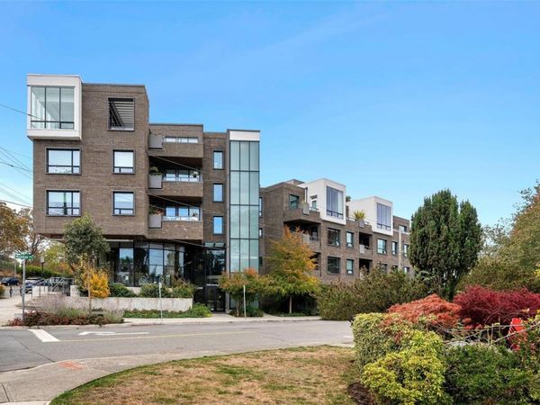 2285 Bowker Ave , Unit #409, Oak Bay, BC V8R 2E2