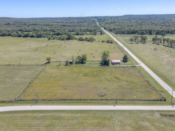 25080 Turkey Pen Hollow Road, Henryetta, OK 74437