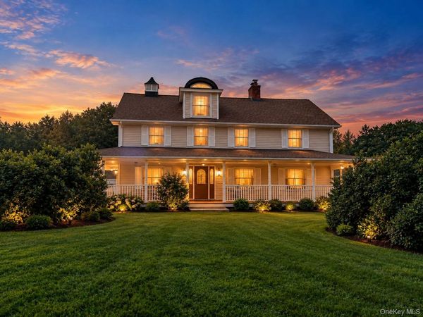 92 Crum Elbow Road, Hyde Park, NY 12538