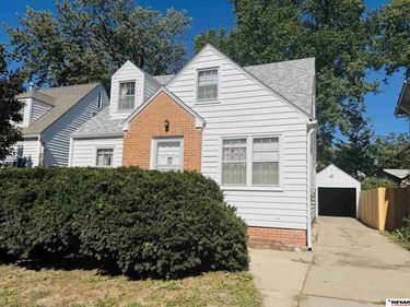 3426 C Street, Lincoln, NE 68510