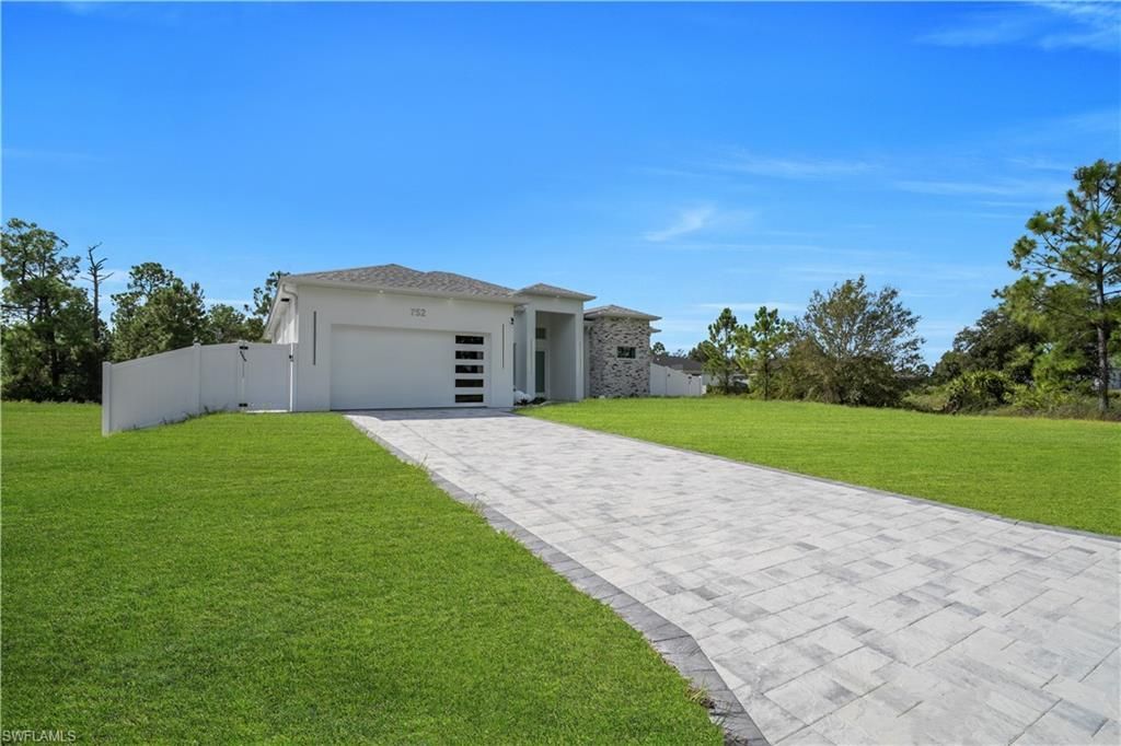 752 Clancy St E, Lehigh Acres, FL 33974 Photo
