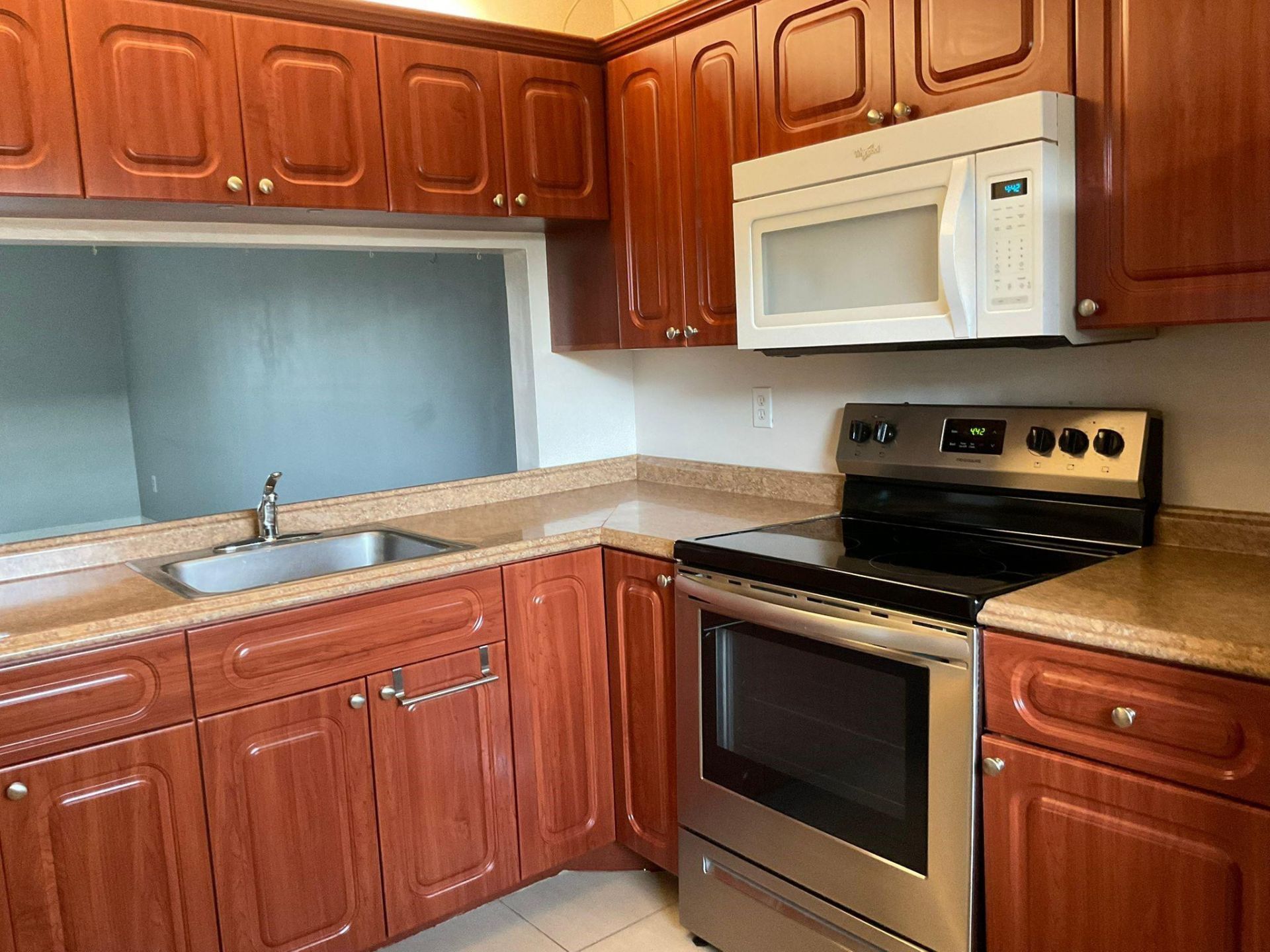9157 NW 1st Court, Unit 203, Pembroke Pines, FL 33024 Photo