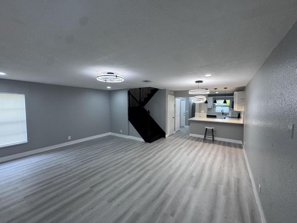 11001 ROYAL PALM Boulevard, Unit 6, Coral Springs, FL 33065