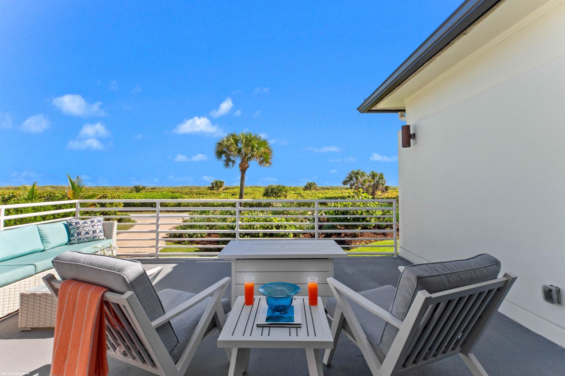 116 N Beach Road, Jupiter Island, FL 33455 Photo