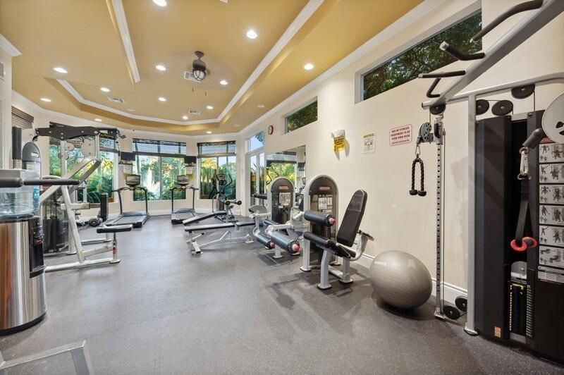 2025 Lavers Circle, Unit D204, Delray Beach, FL 33444 Photo