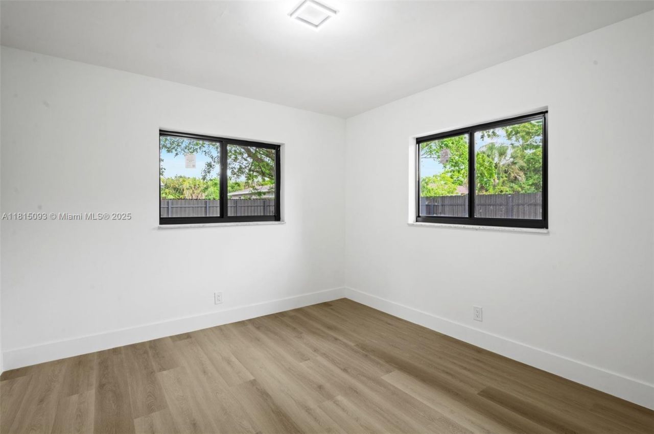679 SW 17th Court, Boca Raton, FL 33486 Photo