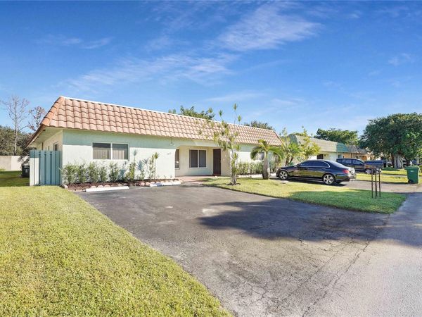 7831 NW 71ST Court, Tamarac, FL 33321