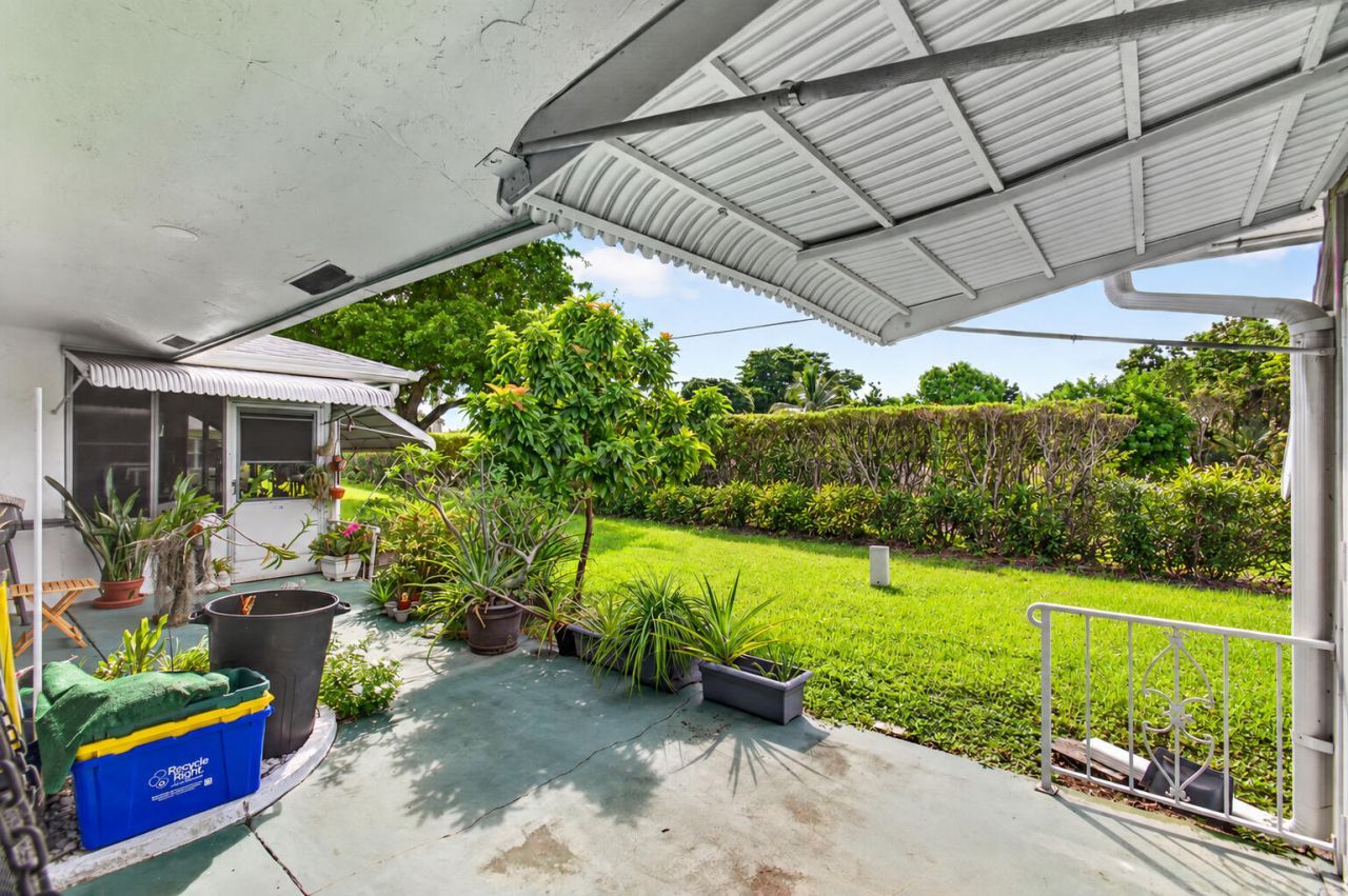 812 Meadowlark Lane, Delray Beach, FL 33445 Photo