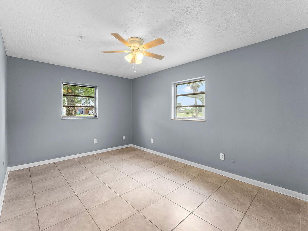 306 Riomar Drive, Port Saint Lucie, FL 34952 Photo