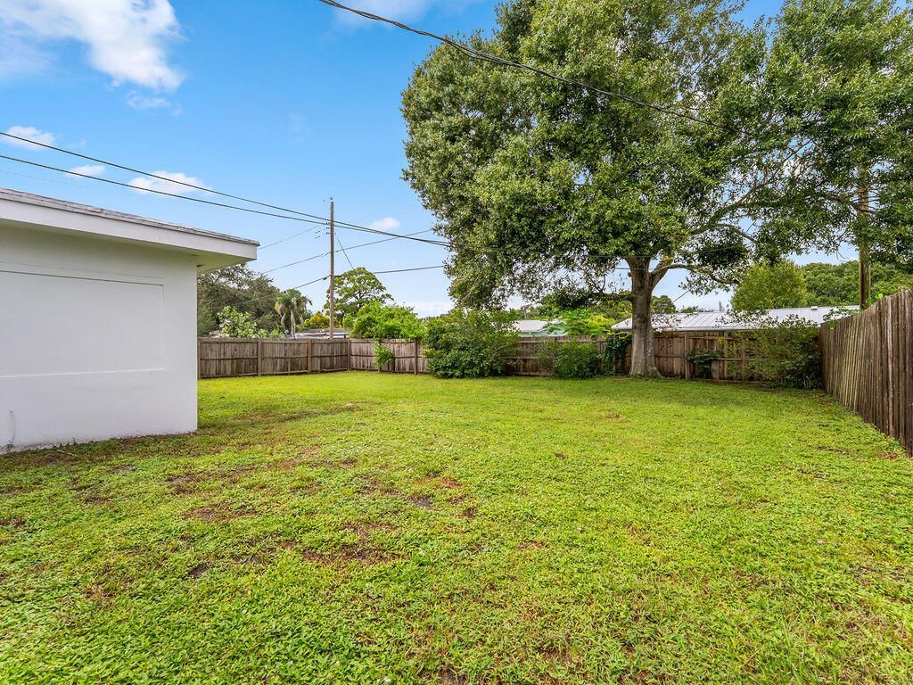 306 Riomar Drive, Port Saint Lucie, FL 34952 Photo