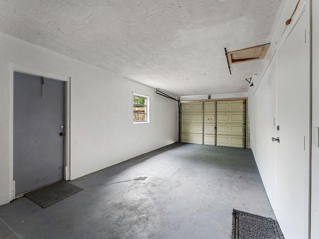 306 Riomar Drive, Port Saint Lucie, FL 34952 Photo