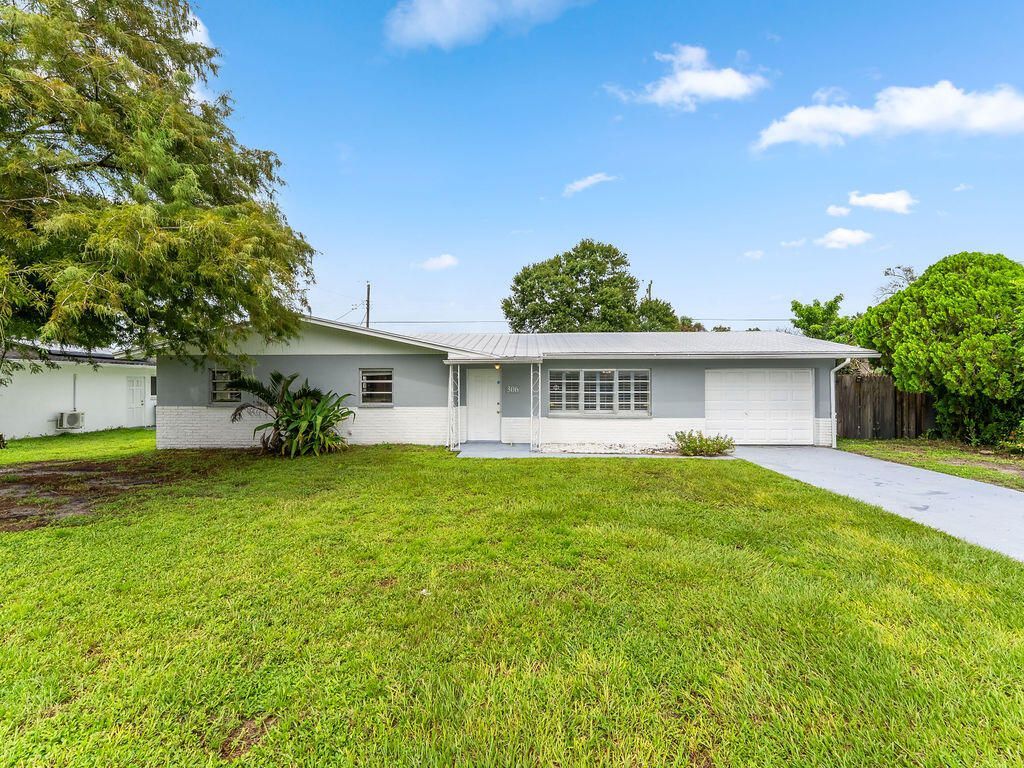 306 Riomar Drive, Port Saint Lucie, FL 34952 Photo