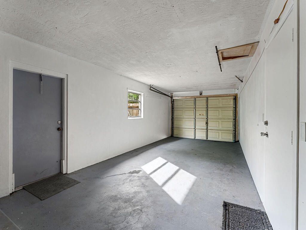 306 Riomar Drive, Port Saint Lucie, FL 34952 Photo