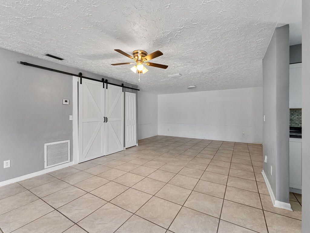 306 Riomar Drive, Port Saint Lucie, FL 34952 Photo