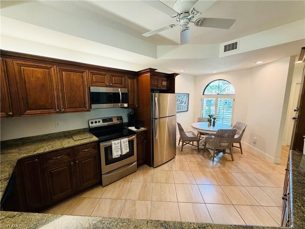7056 Pelican Bay Blvd , Unit 105, Naples, FL 34108 Photo