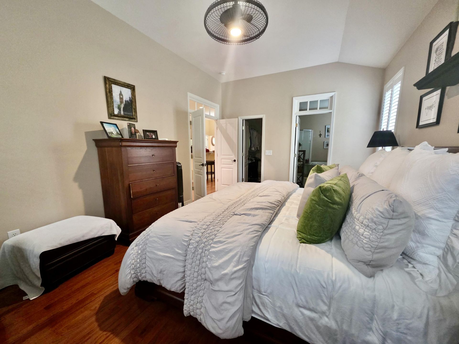 147 Brady Street Photo 14