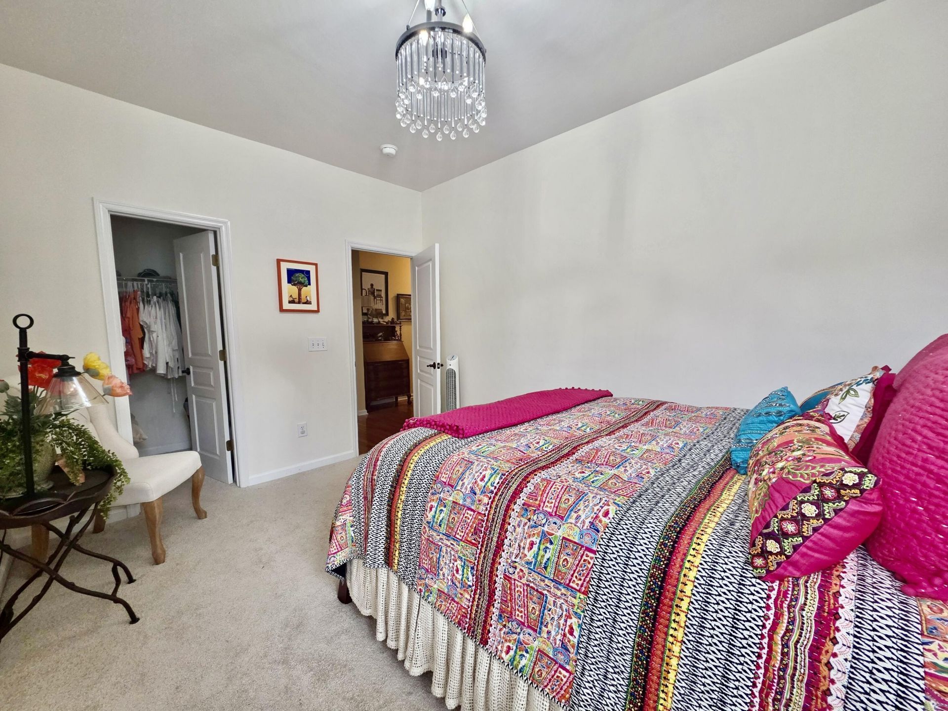 147 Brady Street Photo 20