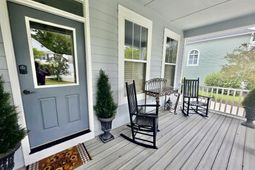 147 Brady Street photo 4