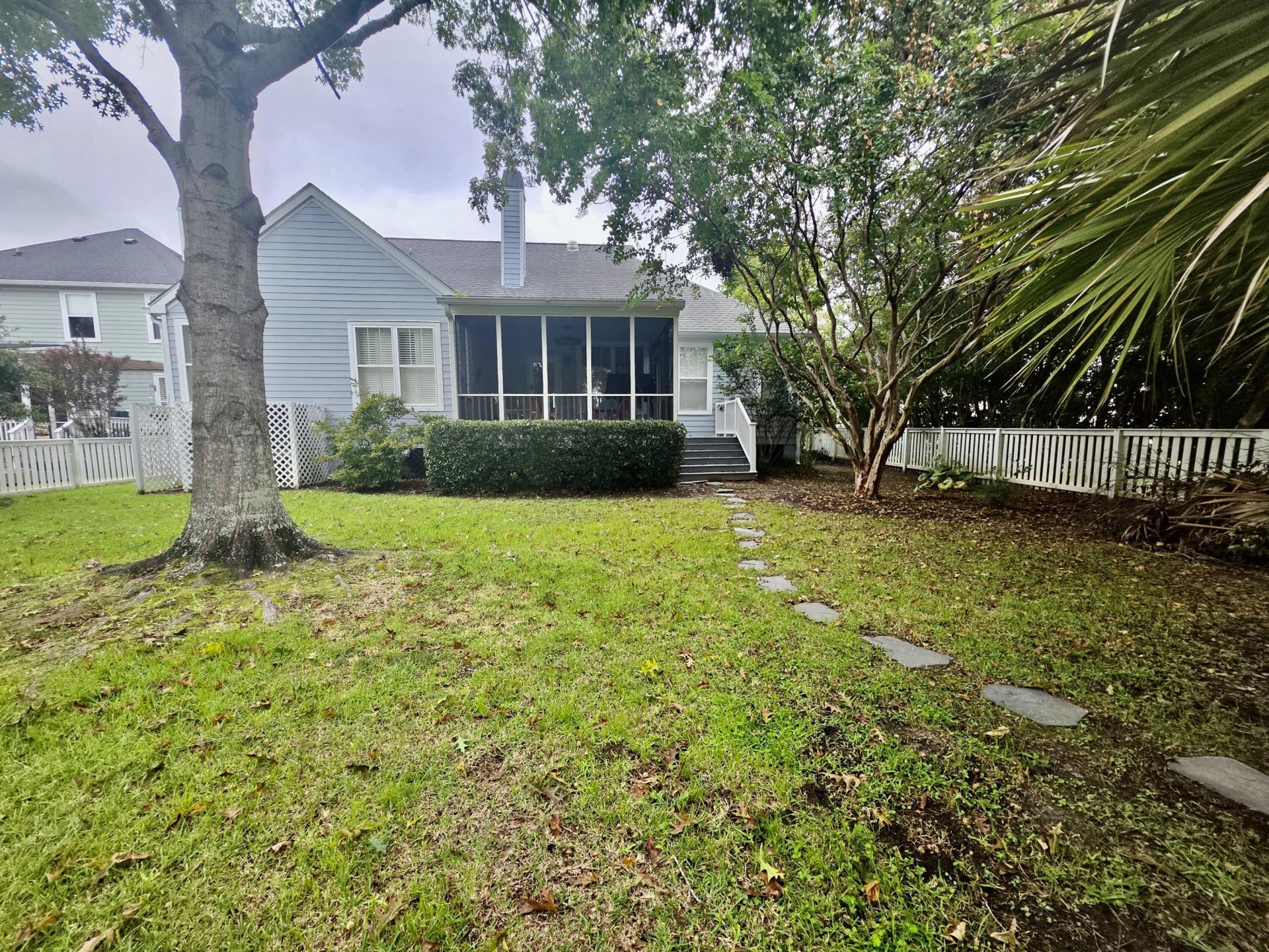 147 Brady Street Photo 30