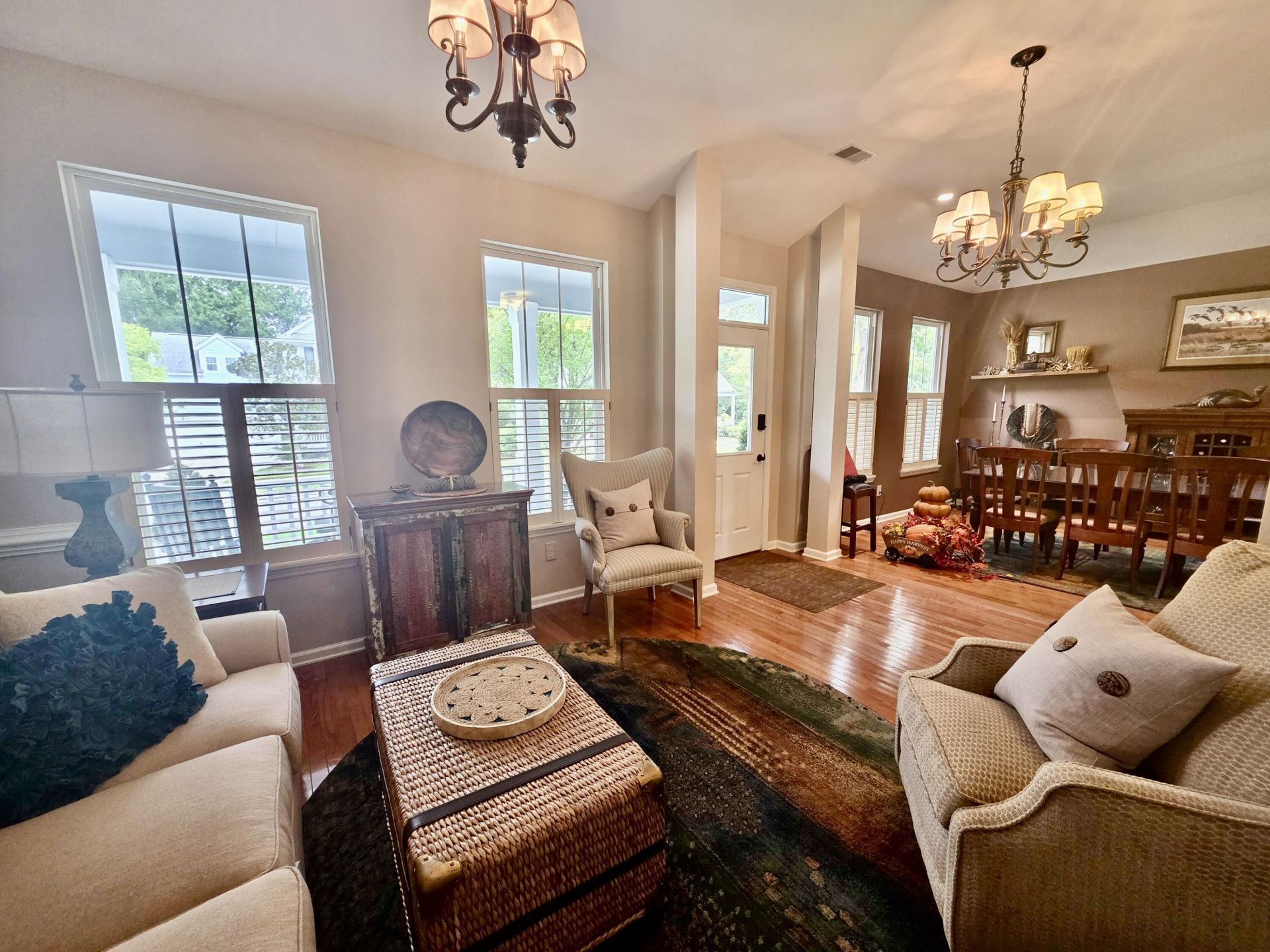 147 Brady Street Photo 5