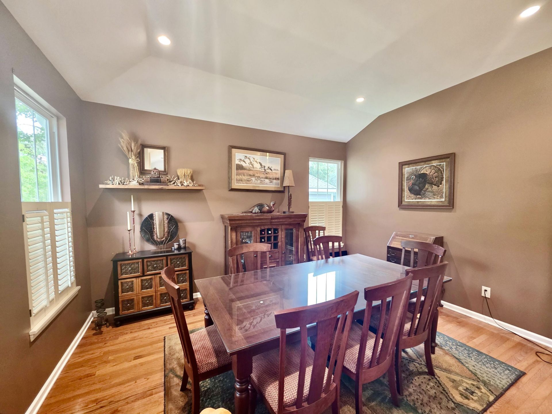 147 Brady Street Photo 6