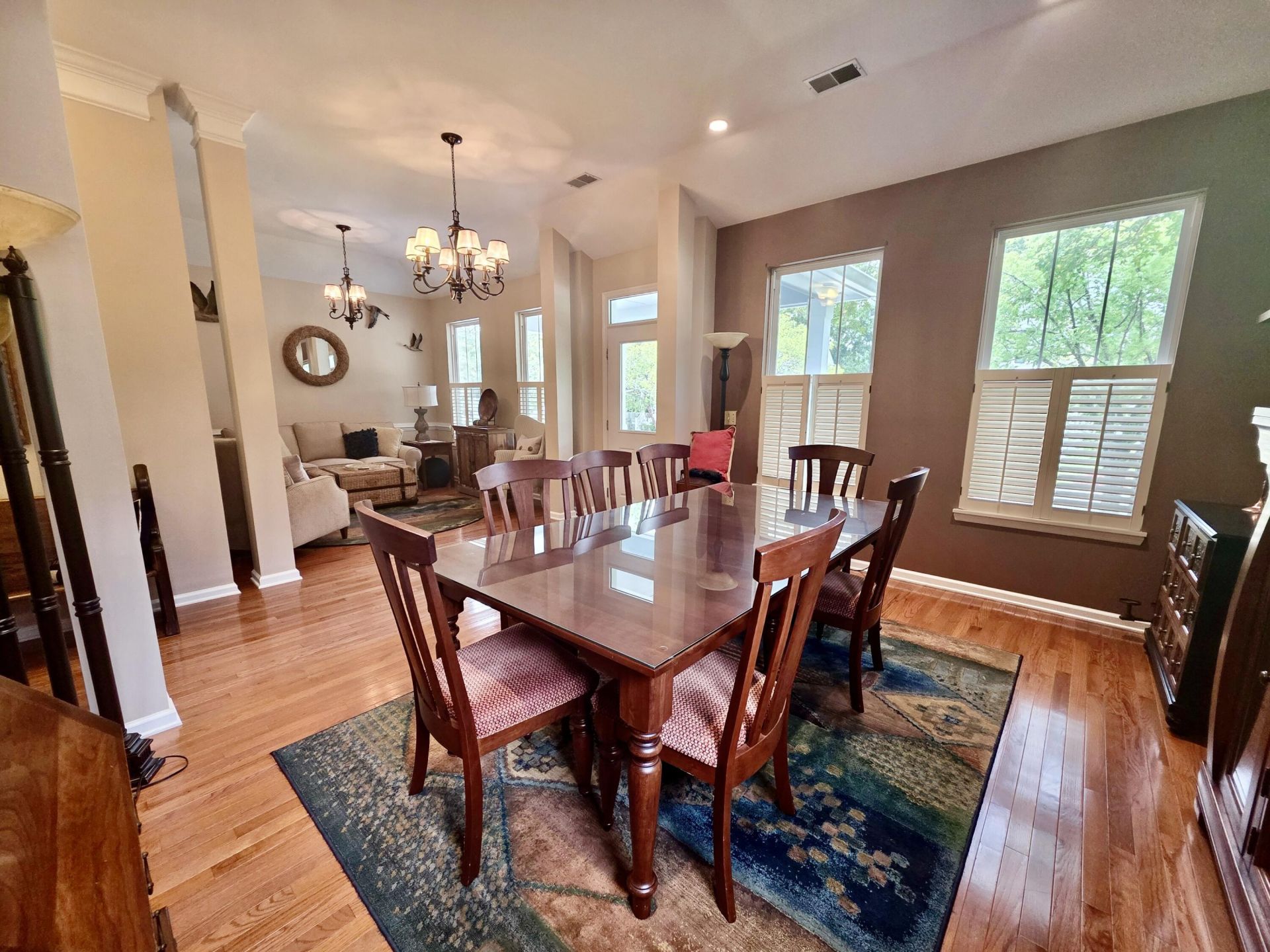 147 Brady Street Photo 7