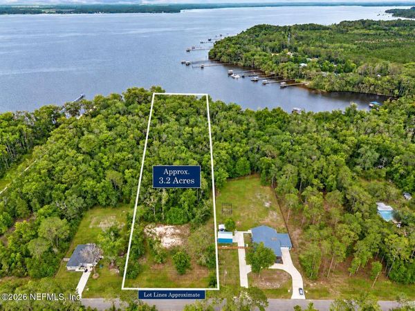 136 PIONEER Trail, Palatka, FL 32177