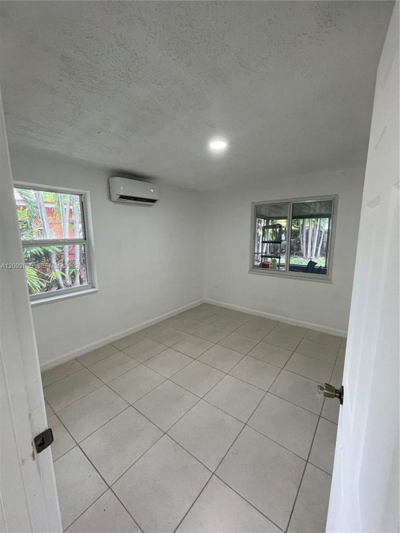 13845 NW 6th Ave , North Miami, FL 33168 Photo