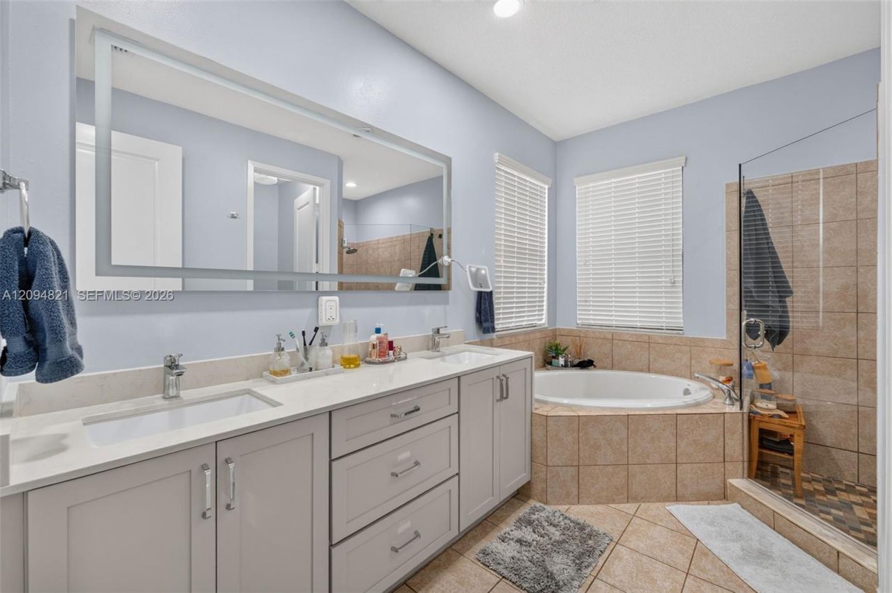 3226 W 97th St , Hialeah, FL 33018 Photo