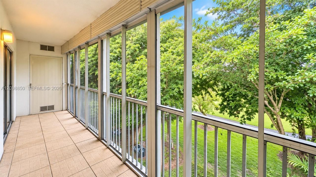 251 SW 132nd Way , Unit 410H, Pembroke Pines, FL 33027 Photo