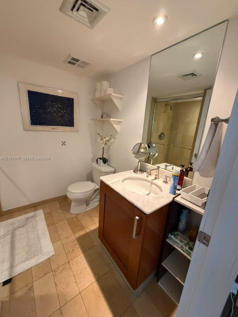 9499 Collins Ave , Unit 907, Surfside, FL 33154 Photo