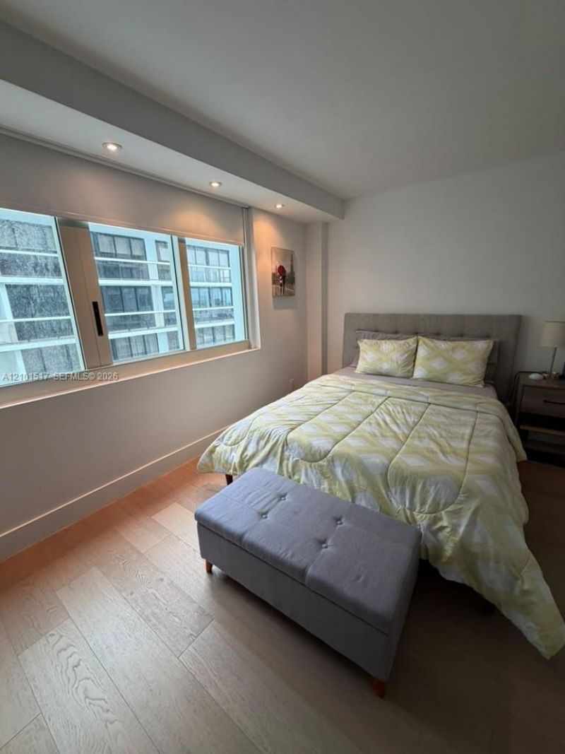 9499 Collins Ave , Unit 907, Surfside, FL 33154 Photo