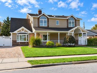 26 Ballad Lane Hicksville, NY 11801