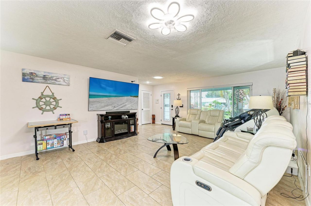 7405 12th Avenue W, Bradenton, FL 34209 Photo