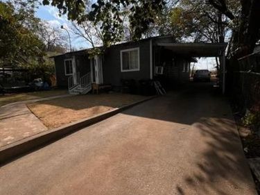 3515 Clinton Avenue, Fort Worth, TX 76106