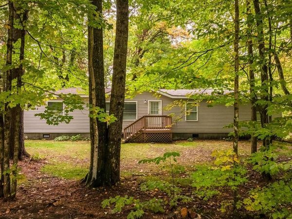 92 Moose Mountain Road, Canaan, NH 03741