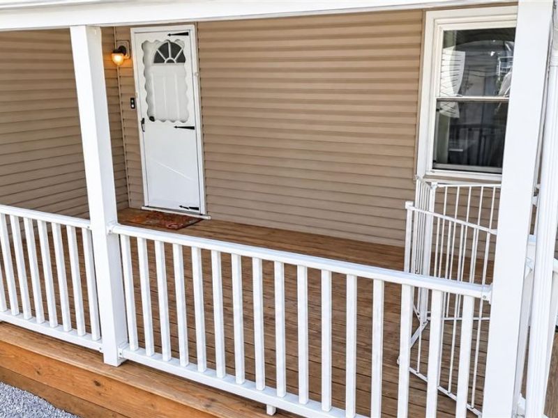 613 W Fike Avenue, Orrville, OH 44667 Photo 5