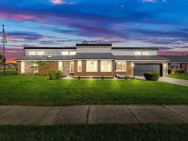 1700 Elaina Drive , Springfield, OH 45503