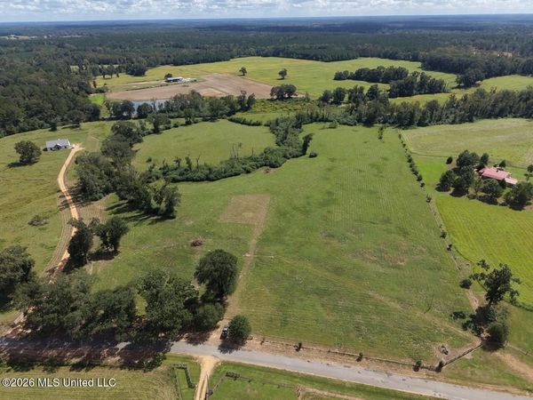 6793 Brown Road, Smithdale, MS 39664