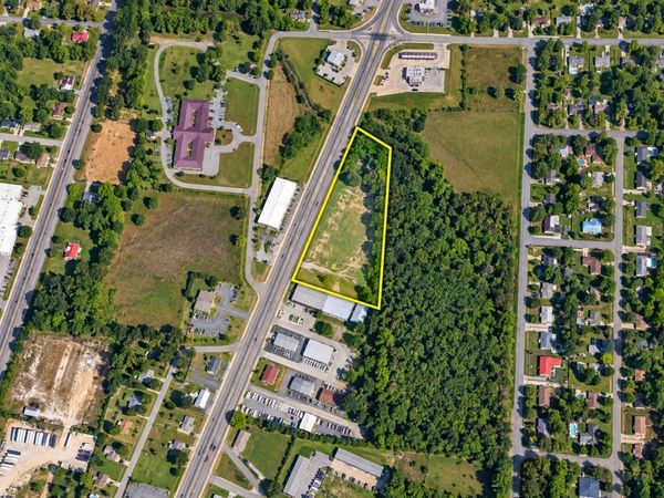 0 McArthur St , Manchester, TN 37355