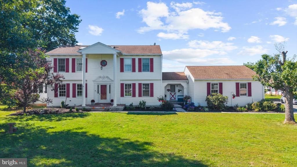3149 MIDDLE CREEK ROAD , GILBERTSVILLE, PA 19525