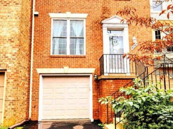 4267 FOX LAKE DRIVE, FAIRFAX, VA 22033