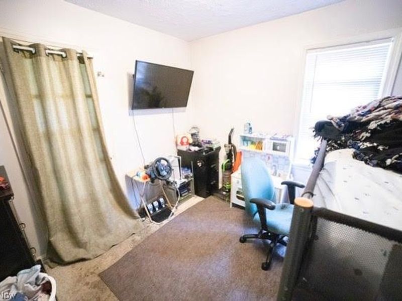 4218 Verona Road, Cleveland, OH 44121 Photo 8