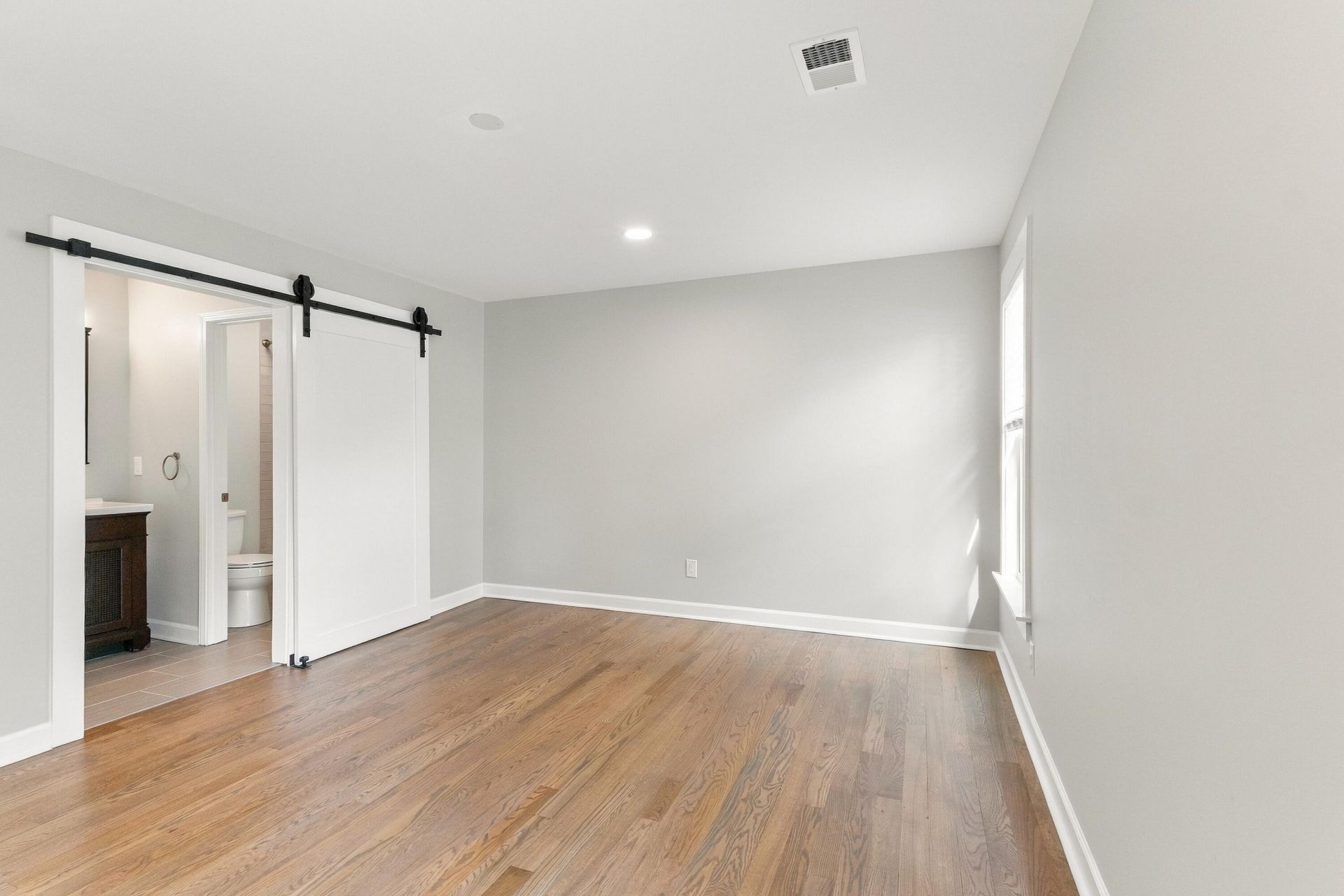 111 Flicker Lane Photo 20