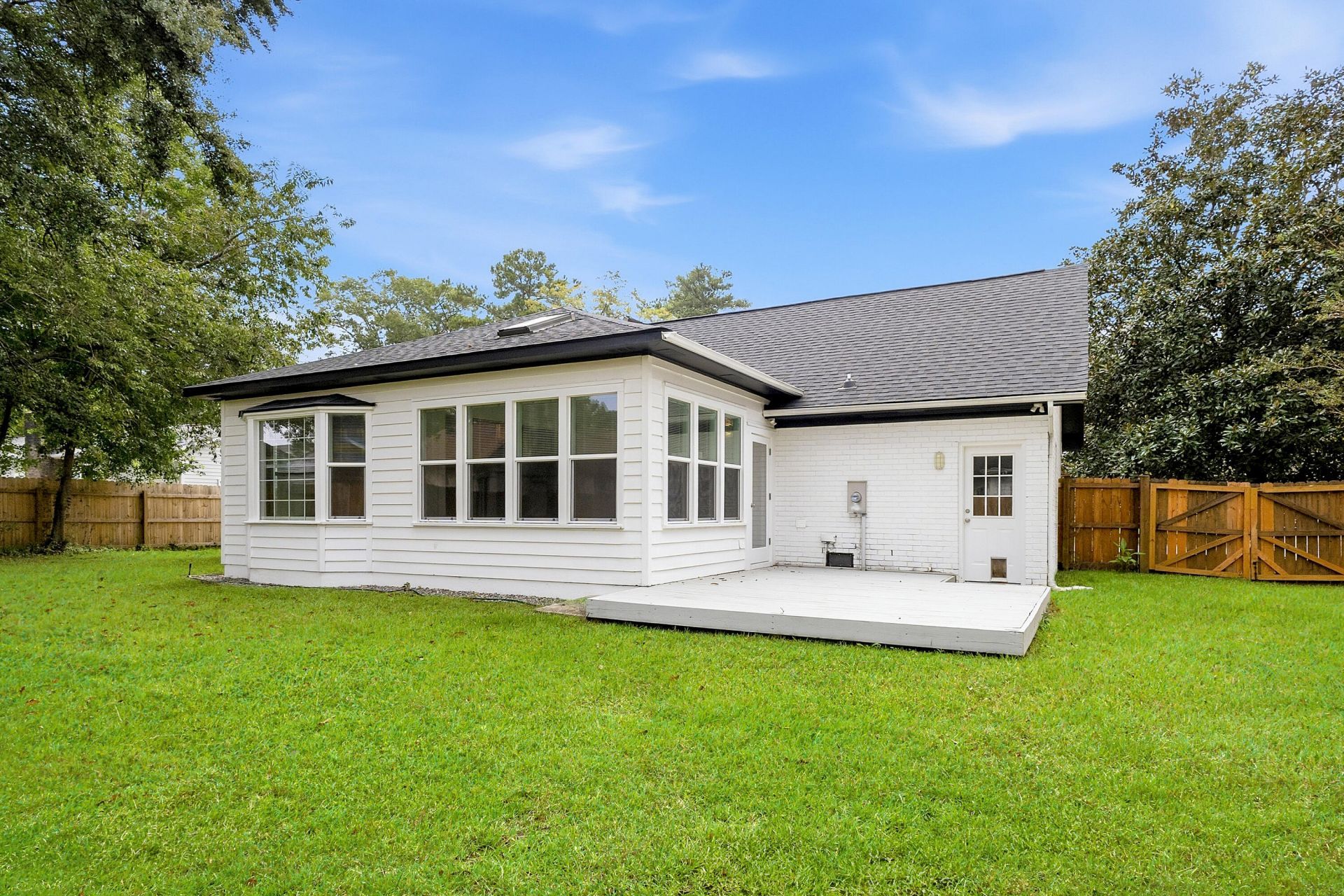 111 Flicker Lane Photo 7