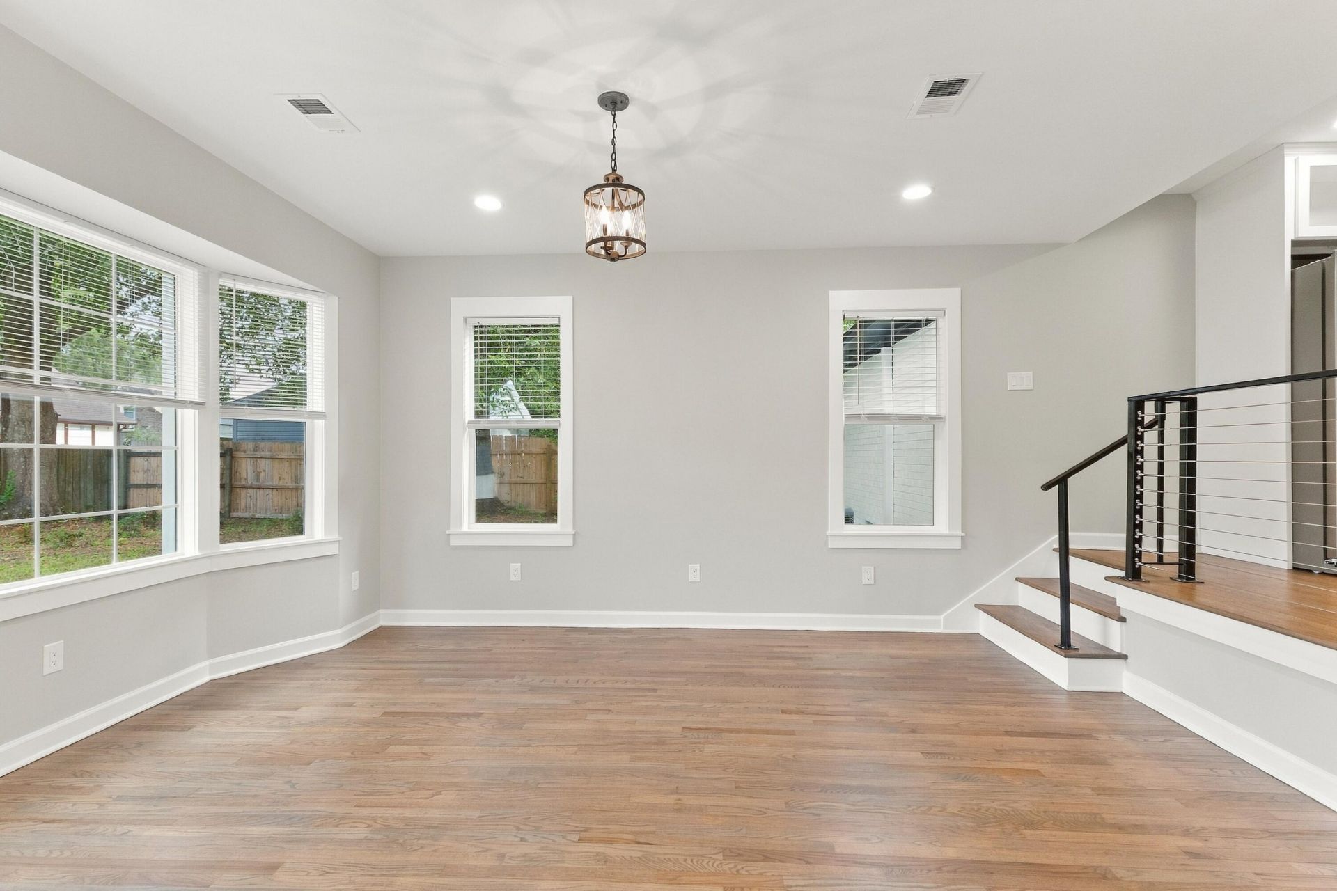 111 Flicker Lane Photo 8