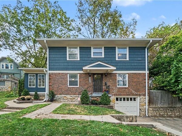 4936 Troostwood Road, Kansas City, MO 64110