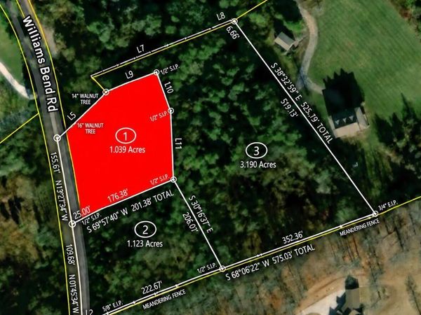 Williams Bend Rd, Knoxville, TN 37932